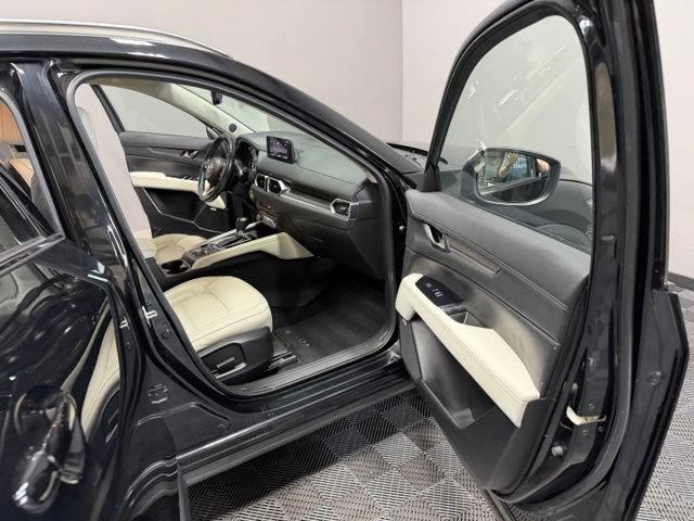 Certified 2021 MAZDA CX-5 Grand Touring AWD/4WD image 24