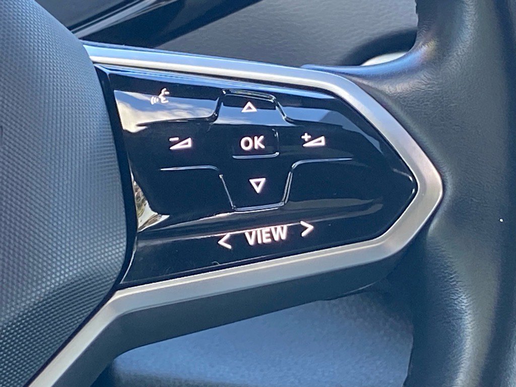 Used 2021 Volkswagen ID.4 Pro S w/ ID.4 Protection Package (IPT) image 9