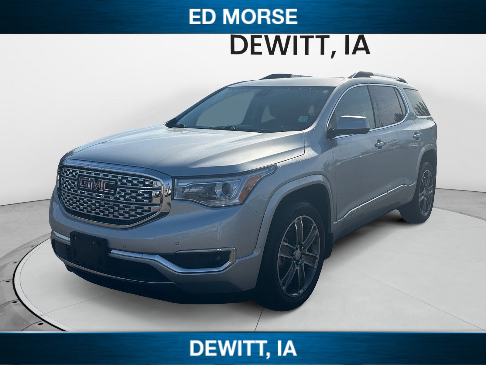 Used 2019 GMC Acadia Denali w/ Technology Package image 1