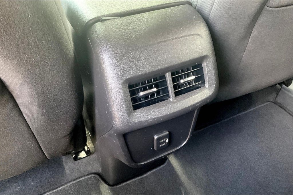 Used 2019 Chevrolet Equinox LT FWD image 10