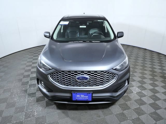 Certified 2024 Ford Edge SEL w/ Convenience Package AWD/4WD image 3