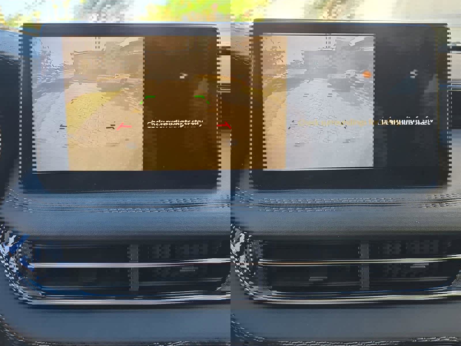 Certified 2024 INFINITI QX60 Pure w/ Cargo Package image 19