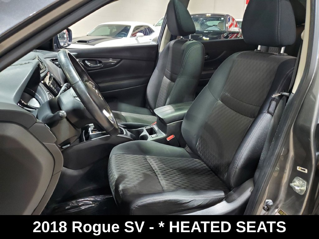 Used 2018 Nissan Rogue SV AWD/4WD image 6
