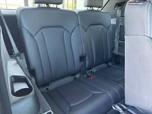 Used 2025 Audi Q7 3.0T Premium Plus image 24