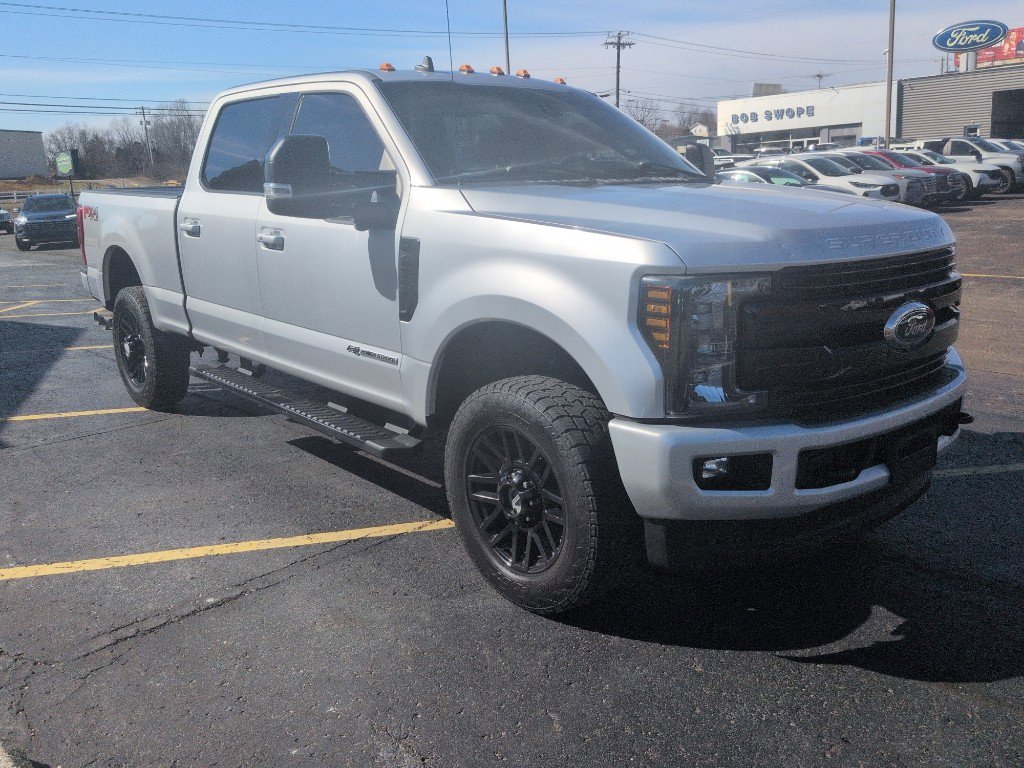 Used 2019 Ford F350 Lariat w/ Lariat Ultimate Package image 2