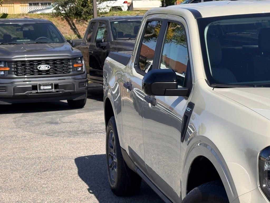 Used 2025 Ford Maverick XLT w/ XLT Luxury Package image 5