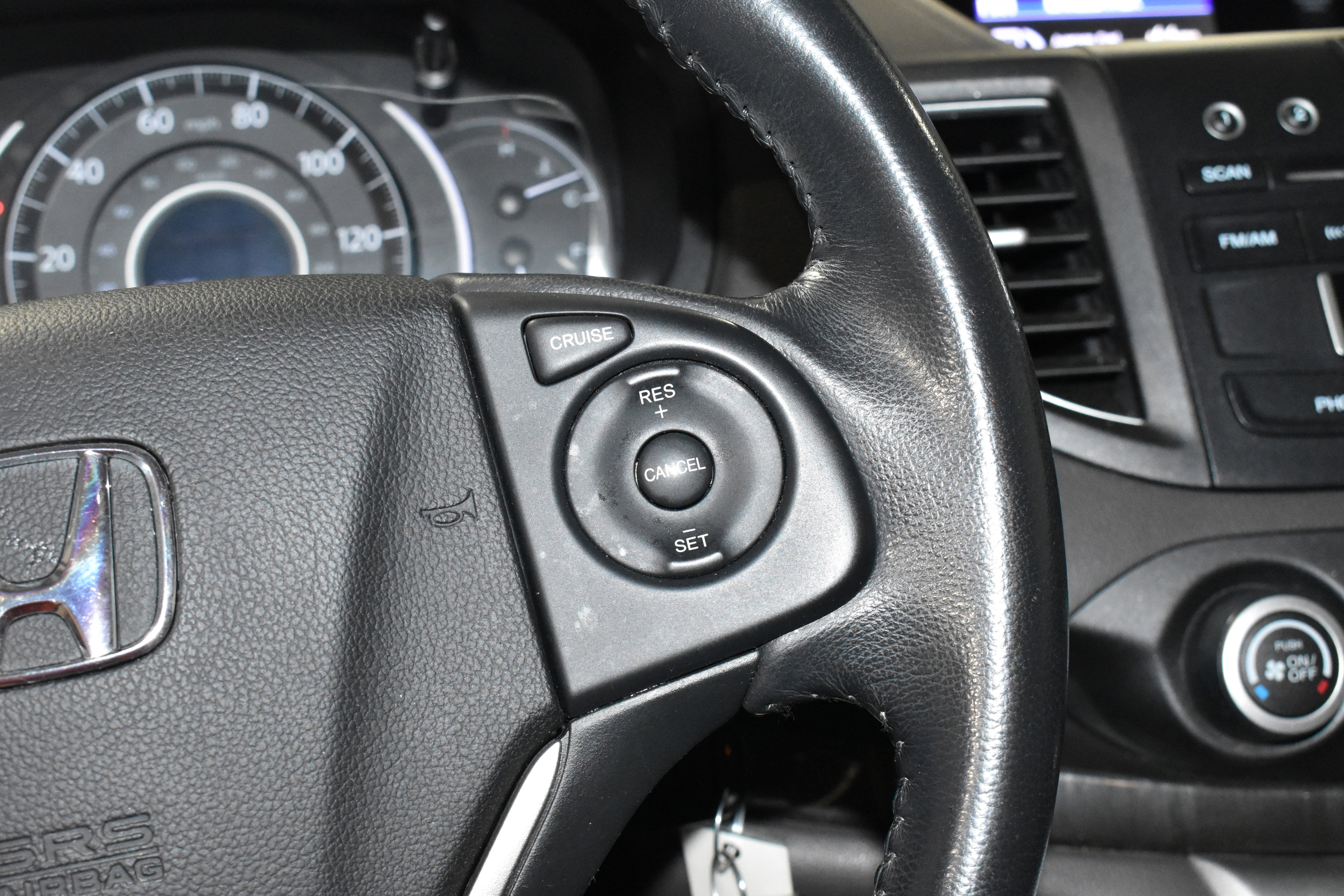 Used 2014 Honda CR-V EX-L image 12