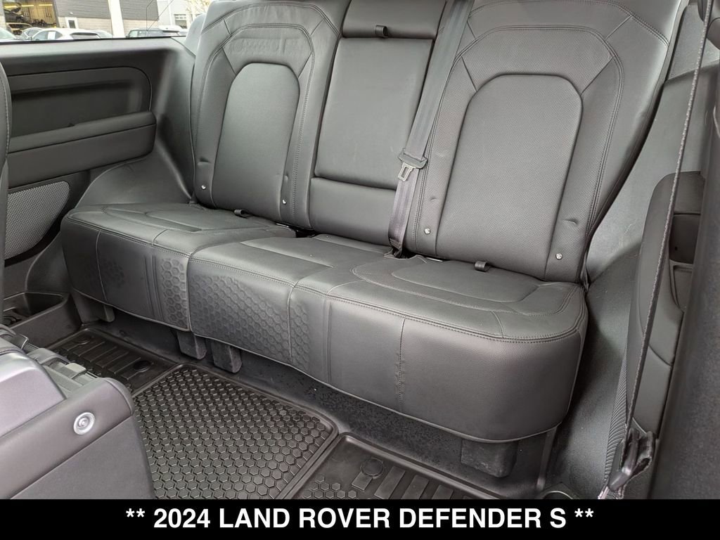 Used 2024 Land Rover Defender 90 S AWD/4WD image 21