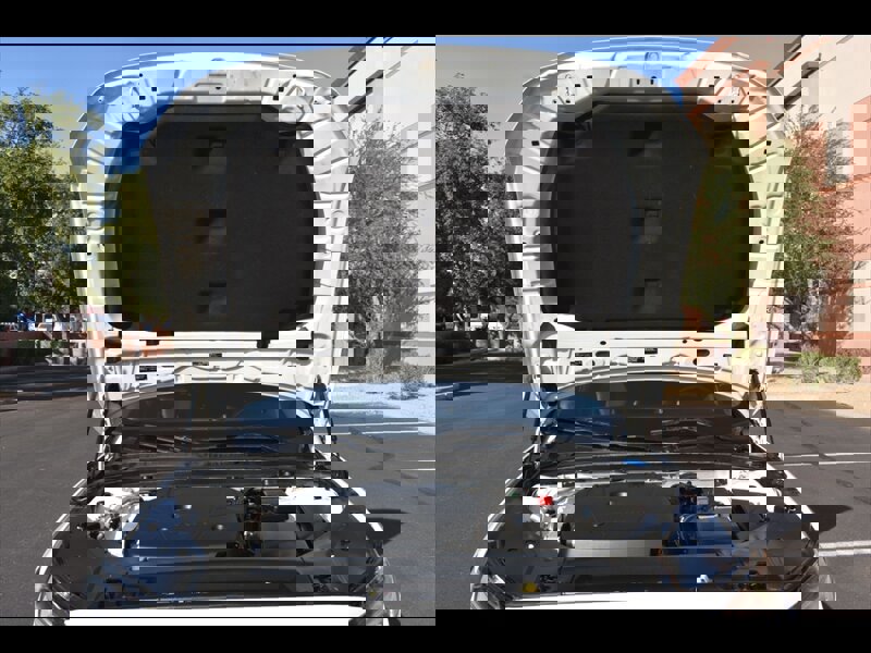 Used 2017 Volvo S90 T5 Momentum w/ Vision Package image 39