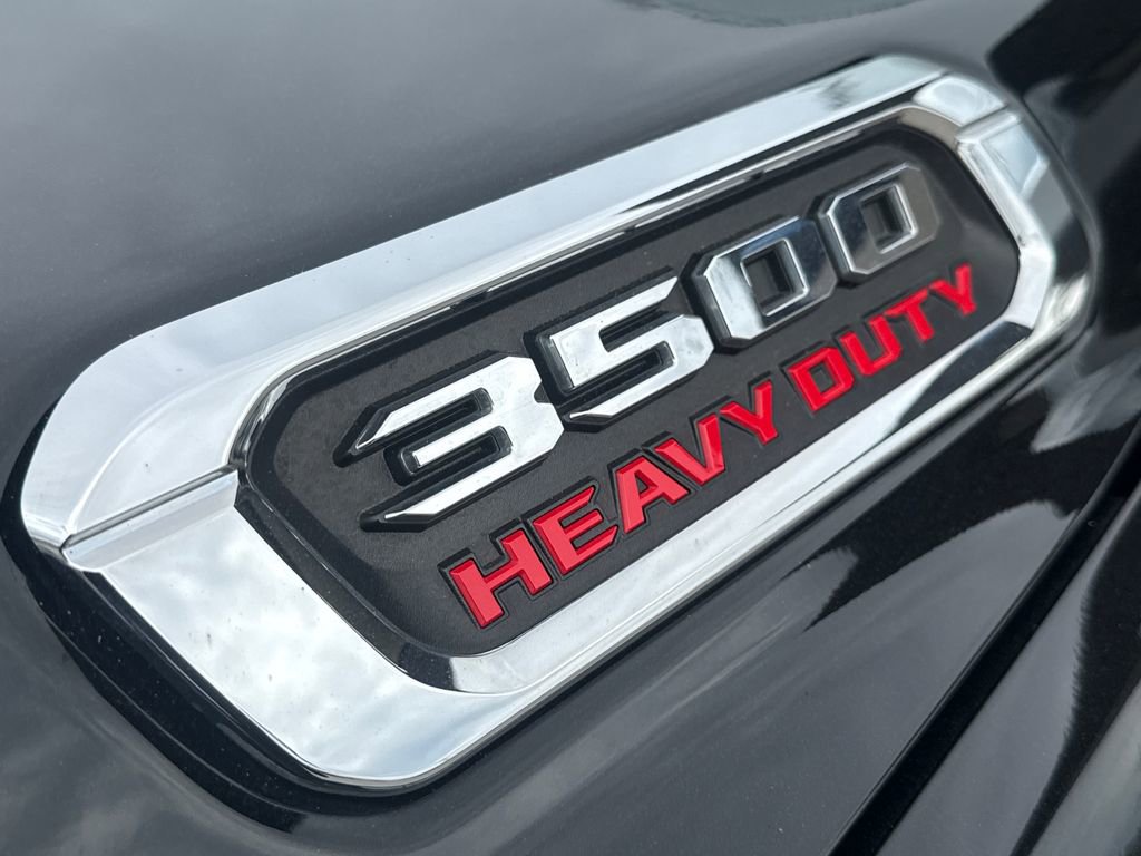 Used 2022 RAM 3500 Limited AWD/4WD image 6