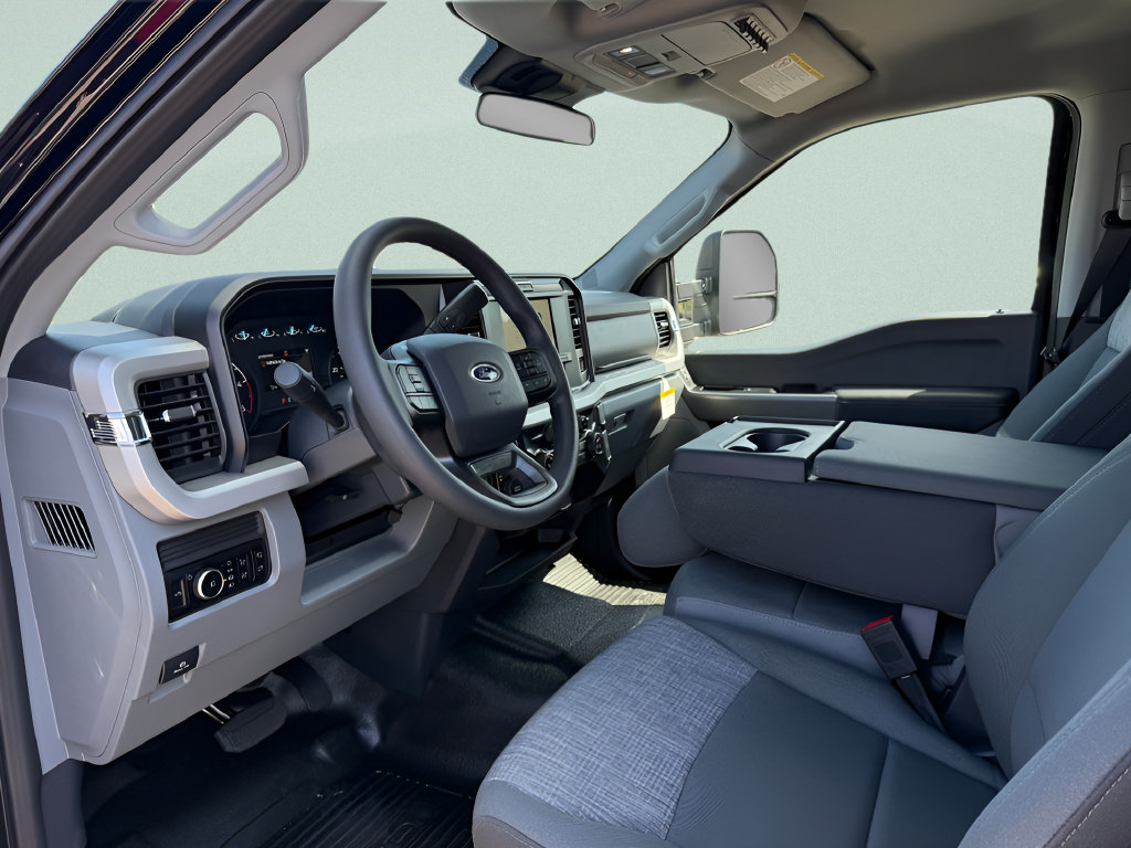 New 2026 Ford F250 XLT w/ FX4 Off-Road Package AWD/4WD image 3