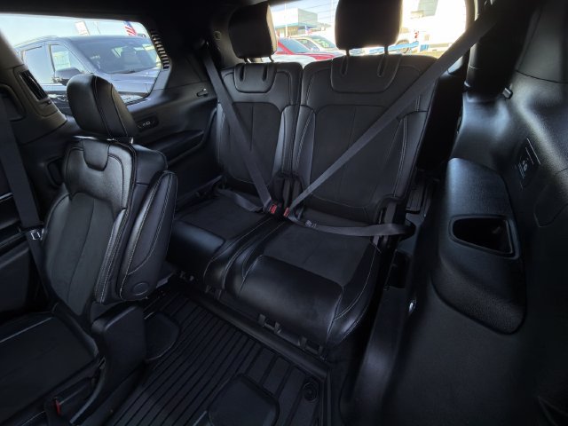 Used 2025 Jeep Grand Cherokee L Altitude AWD/4WD image 29