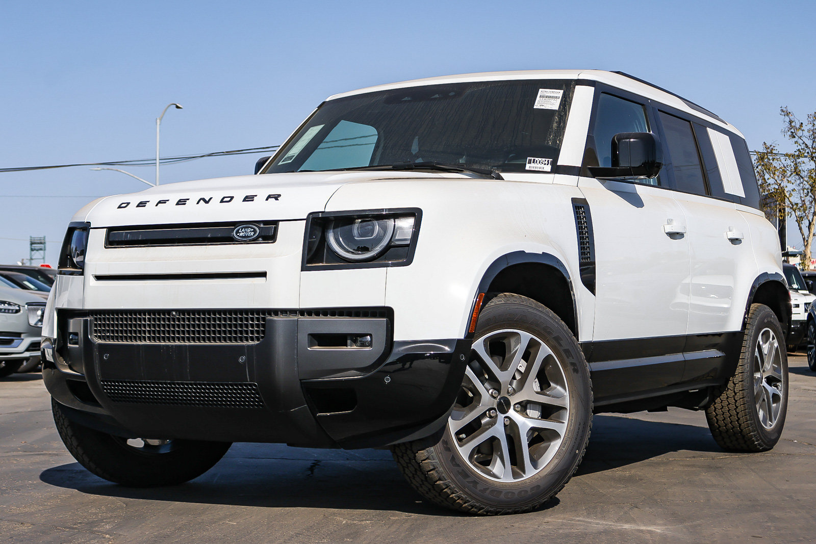 New 2026 Land Rover Defender 110 X-Dynamic SE AWD/4WD image 1