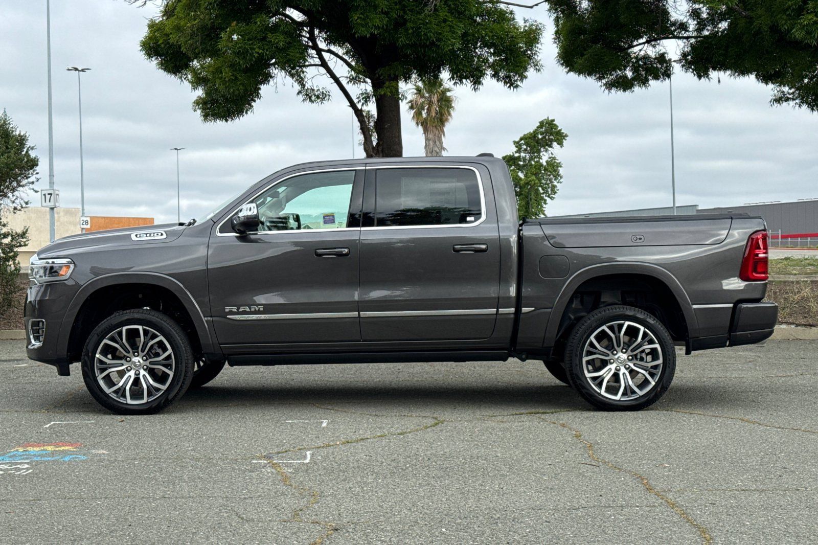 New 2026 RAM 1500 Tungsten AWD/4WD image 6