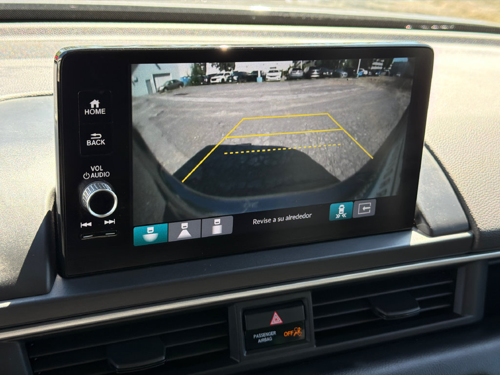 Used 2025 Honda Pilot EX-L image 27