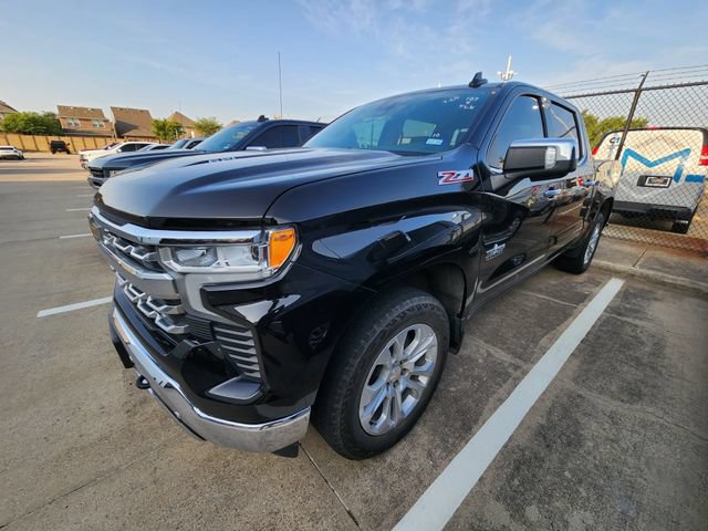 Used 2024 Chevrolet Silverado 1500 LTZ w/ Z71 Off-Road Package AWD/4WD image 2