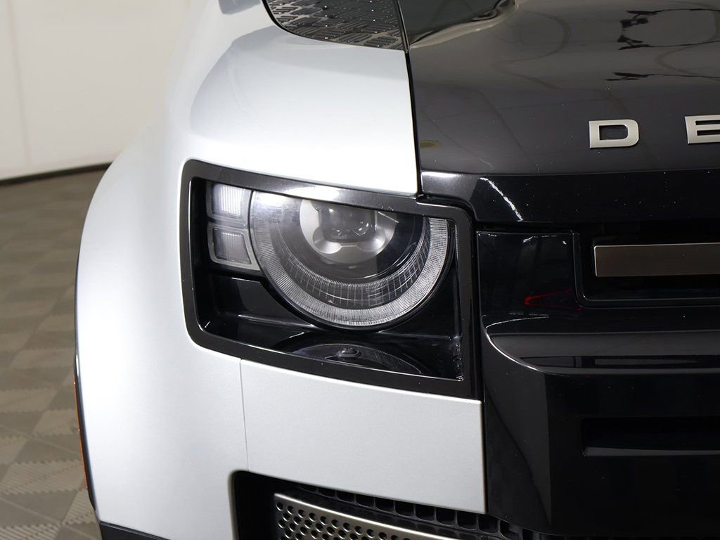 Used 2020 Land Rover Defender 110 X image 17