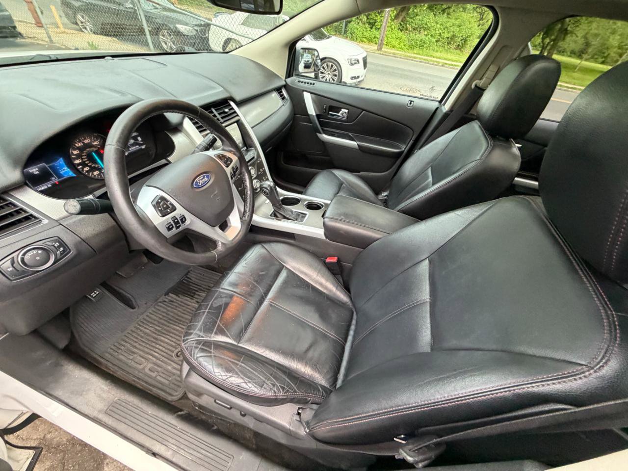 Used 2014 Ford Edge SEL w/ Equipment Group 205A AWD/4WD image 19