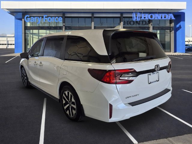 Certified 2026 Honda Odyssey EX-L image 3
