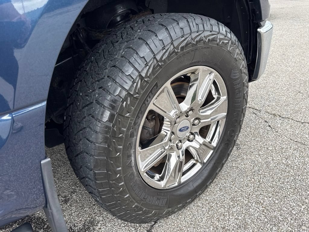 Used 2017 Ford F150 XLT w/ Equipment Group 302A Luxury AWD/4WD image 55