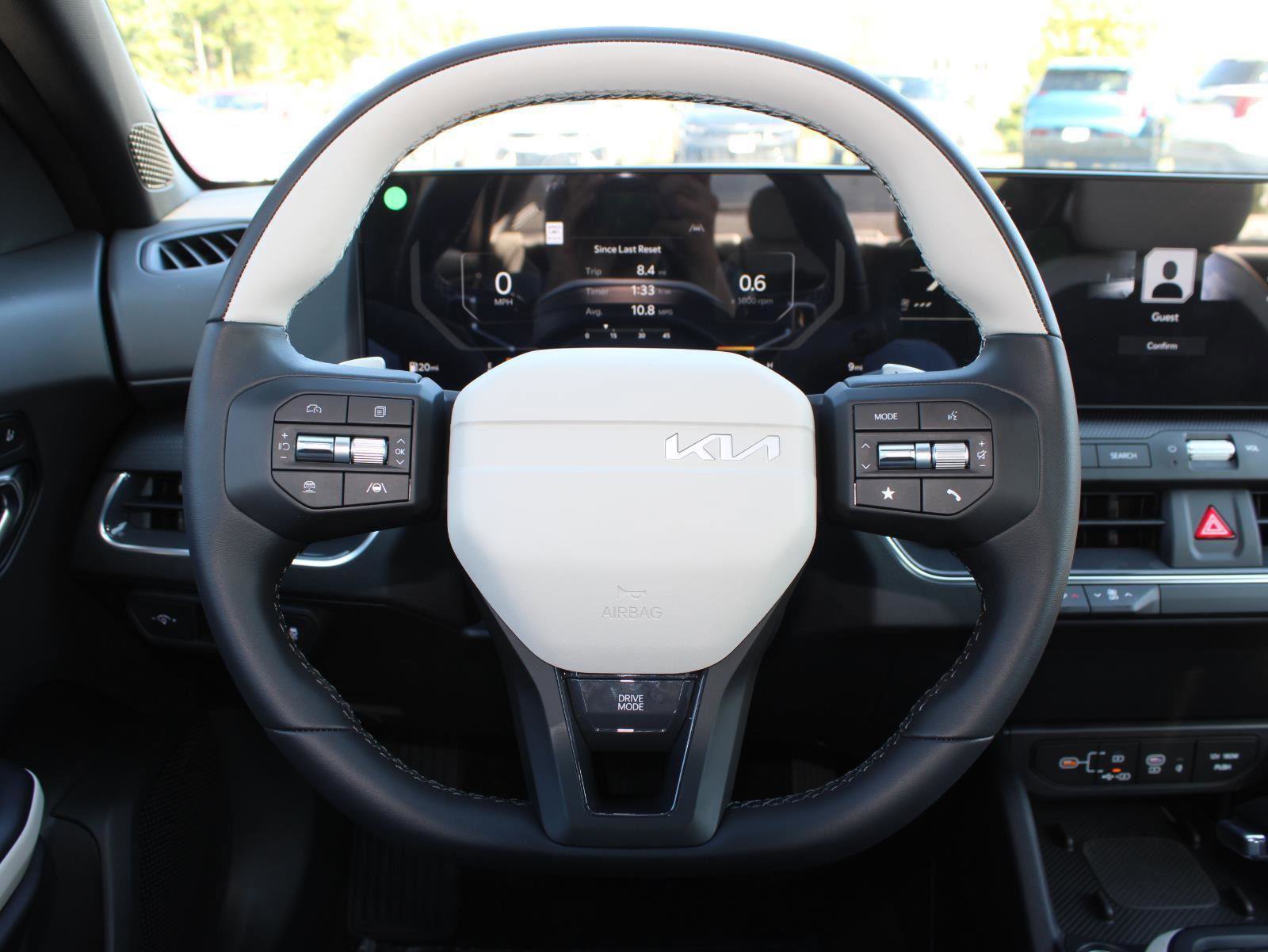 New 2025 Kia K4 GT-Line image 12