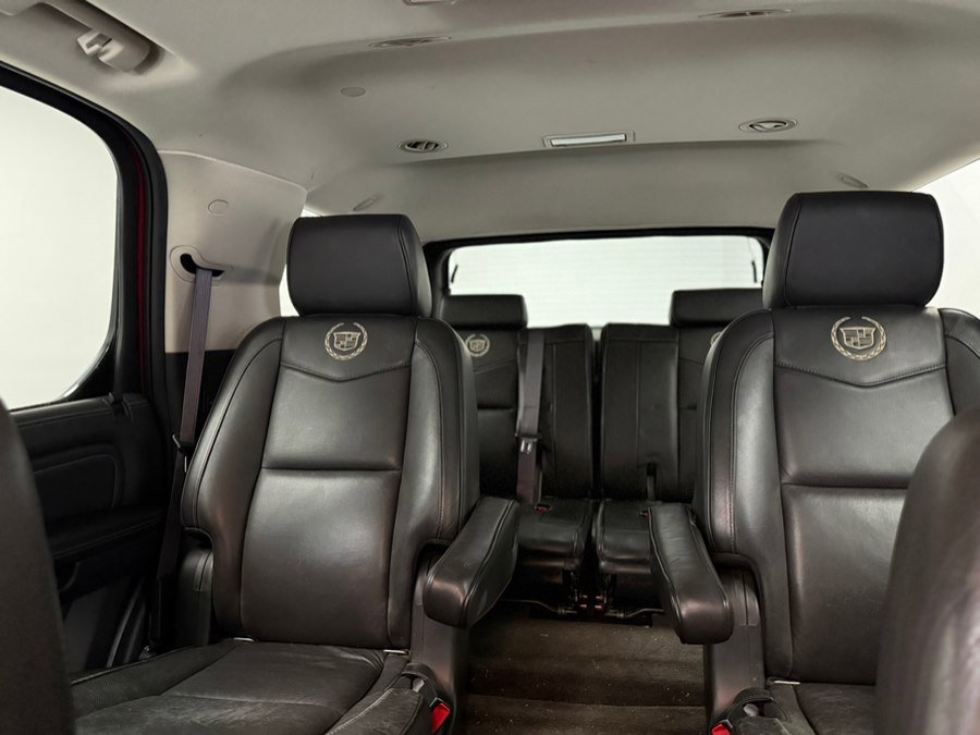 Used 2013 Cadillac Escalade Platinum AWD/4WD image 53