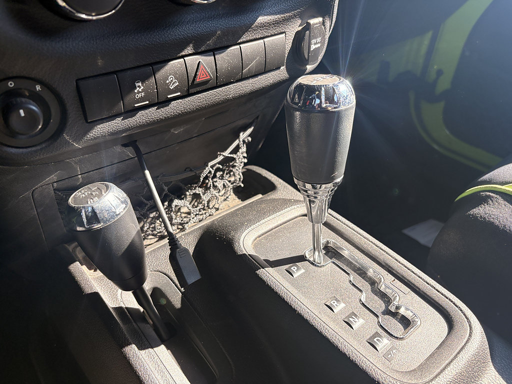 Used 2012 Jeep Wrangler Sport AWD/4WD image 26