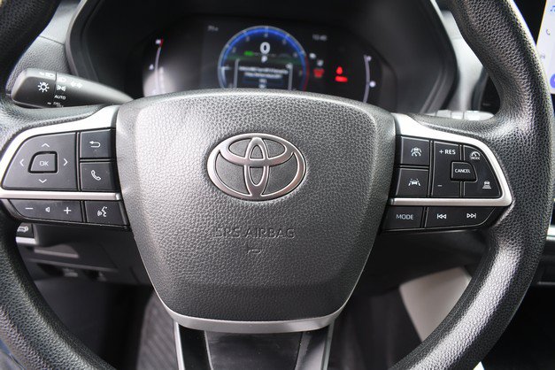 Certified 2025 Toyota Grand Highlander AWD image 31
