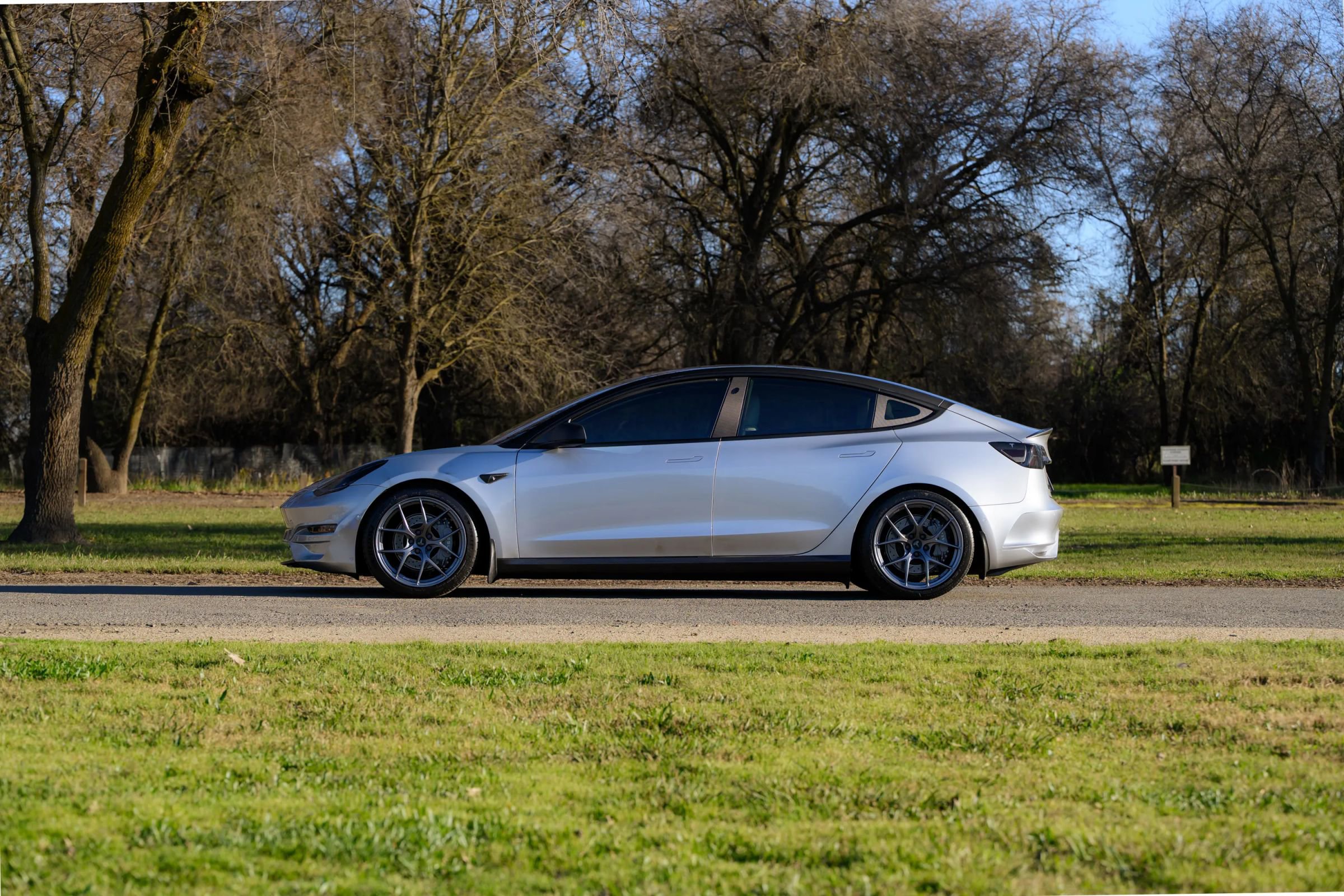 Used 2018 Tesla Model 3 Long Range image 8