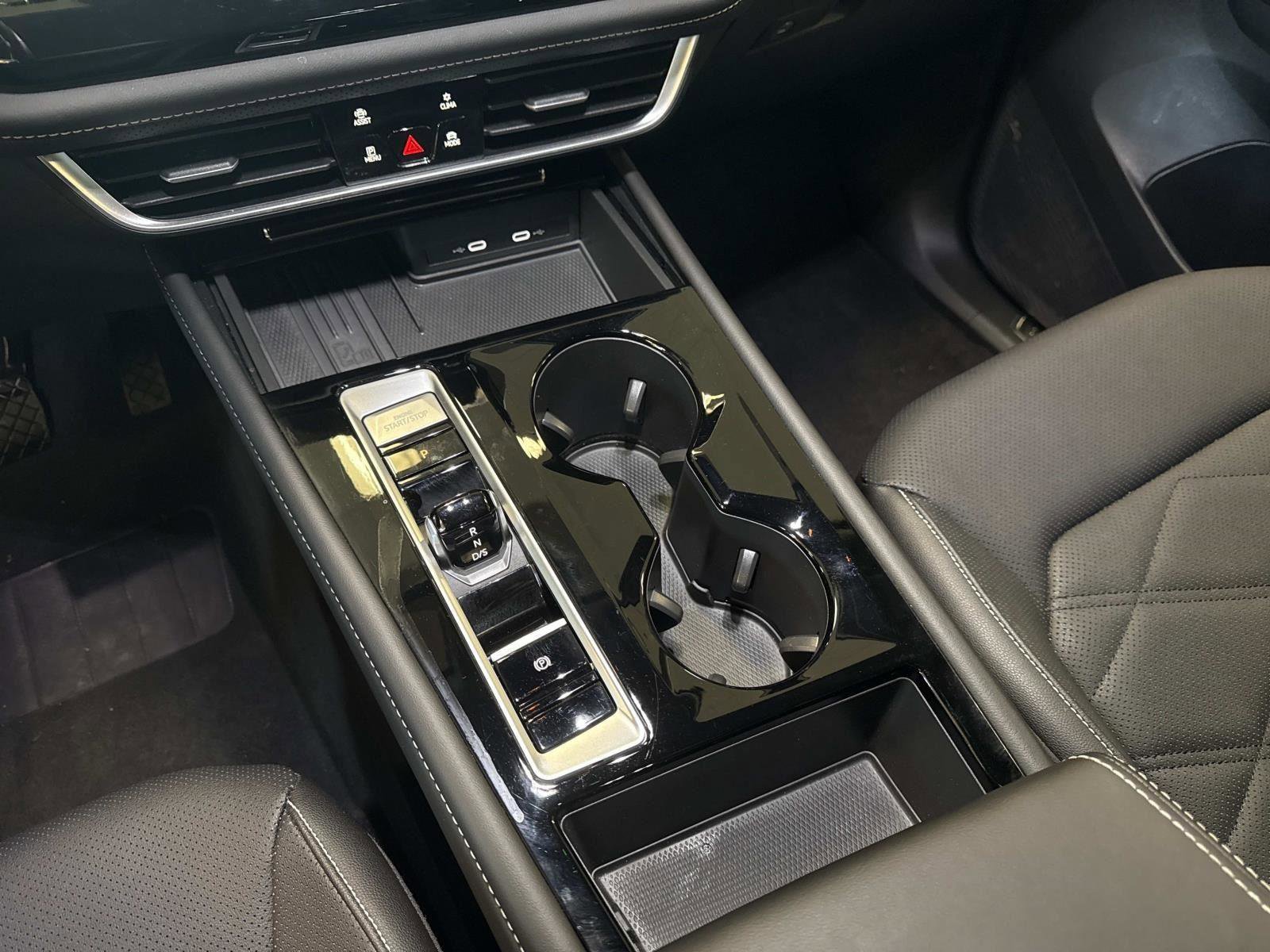 Used 2021 Nissan Rogue Sport S image 54