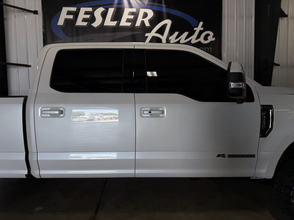 Used 2017 Ford F250 Lariat w/ Lariat Ultimate Package AWD/4WD image 4