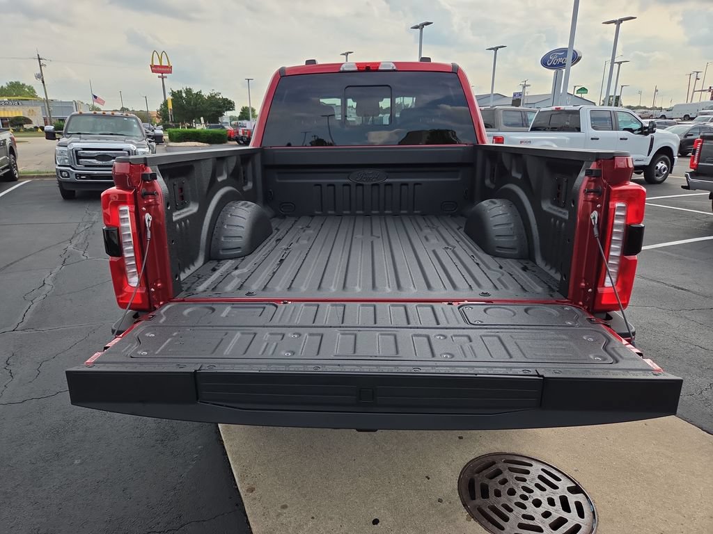 New 2027 Ford F250 Lariat w/ Tremor Off-Road Package AWD/4WD image 12