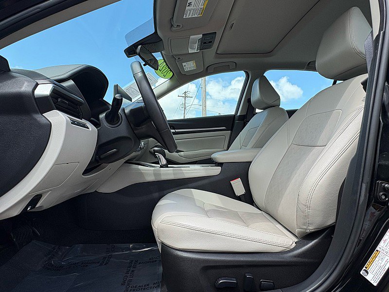 Used 2024 Nissan Altima 2.5 SL image 11