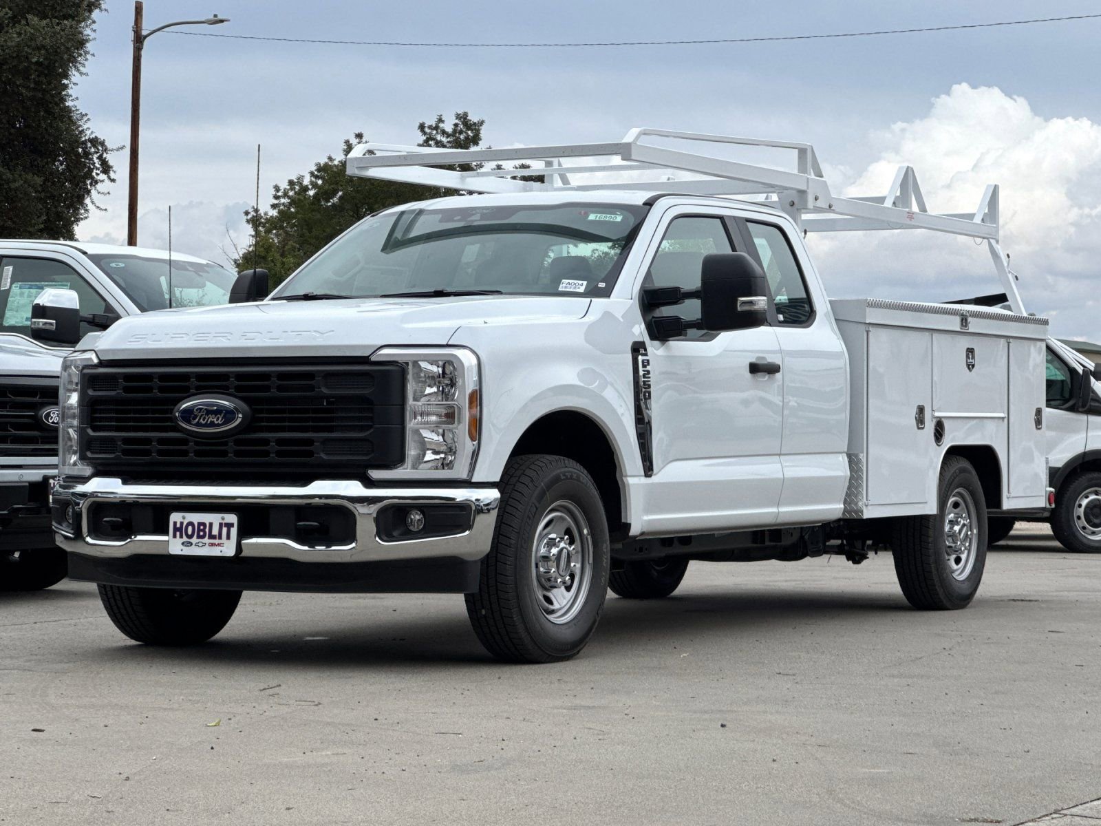New 2026 Ford F250 XL w/ XL Chrome Package image 7