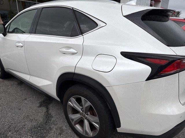 Used 2017 Lexus NX 200t FWD image 5