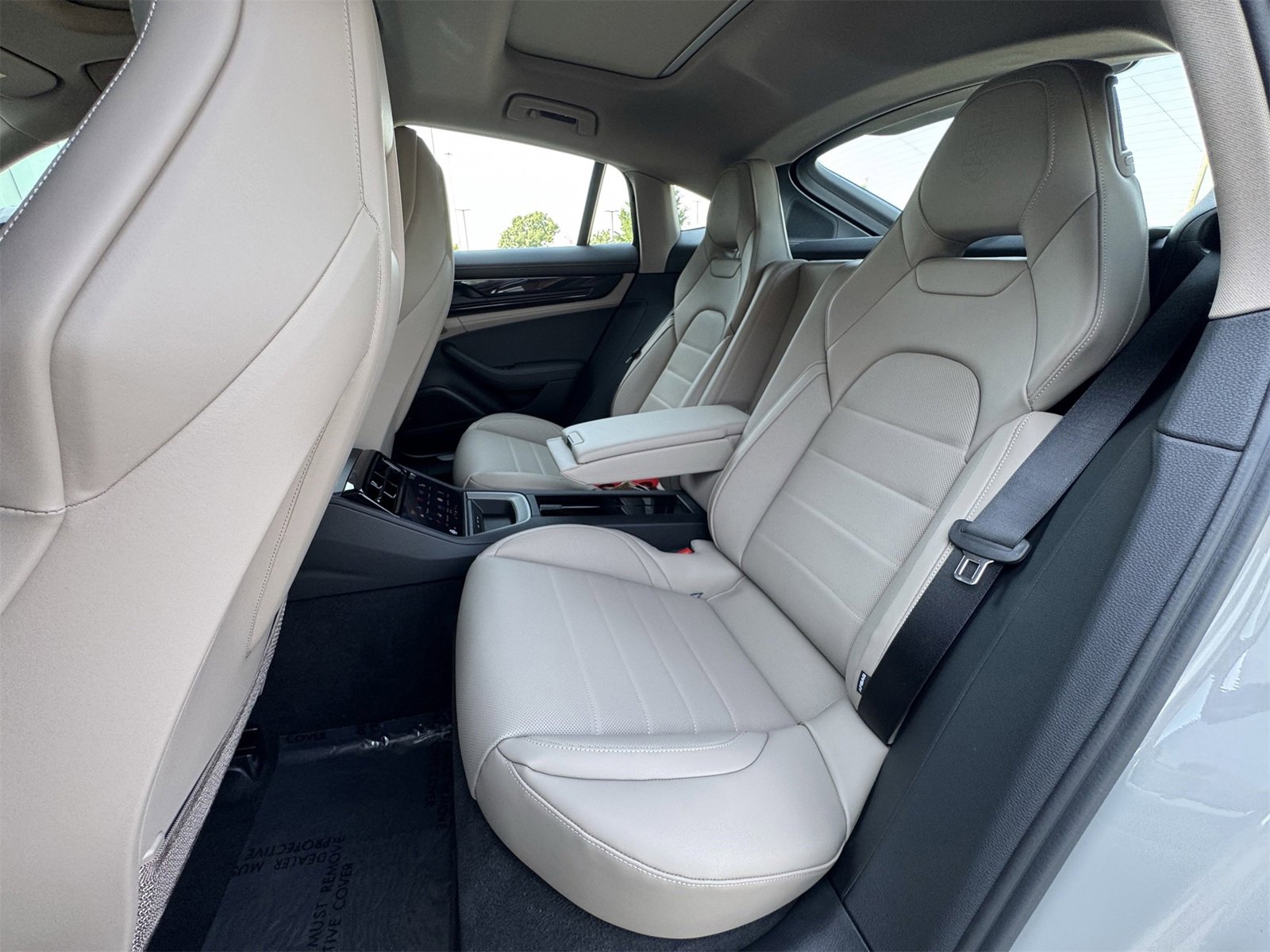 New 2025 Porsche Panamera 4 image 15