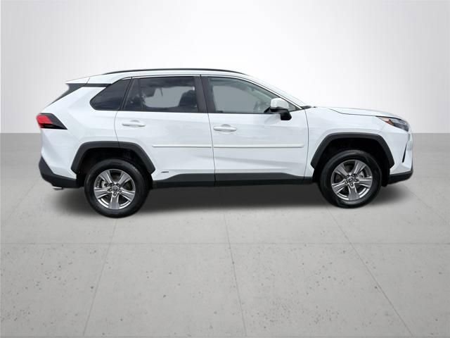Used 2024 Toyota RAV4 LE image 5