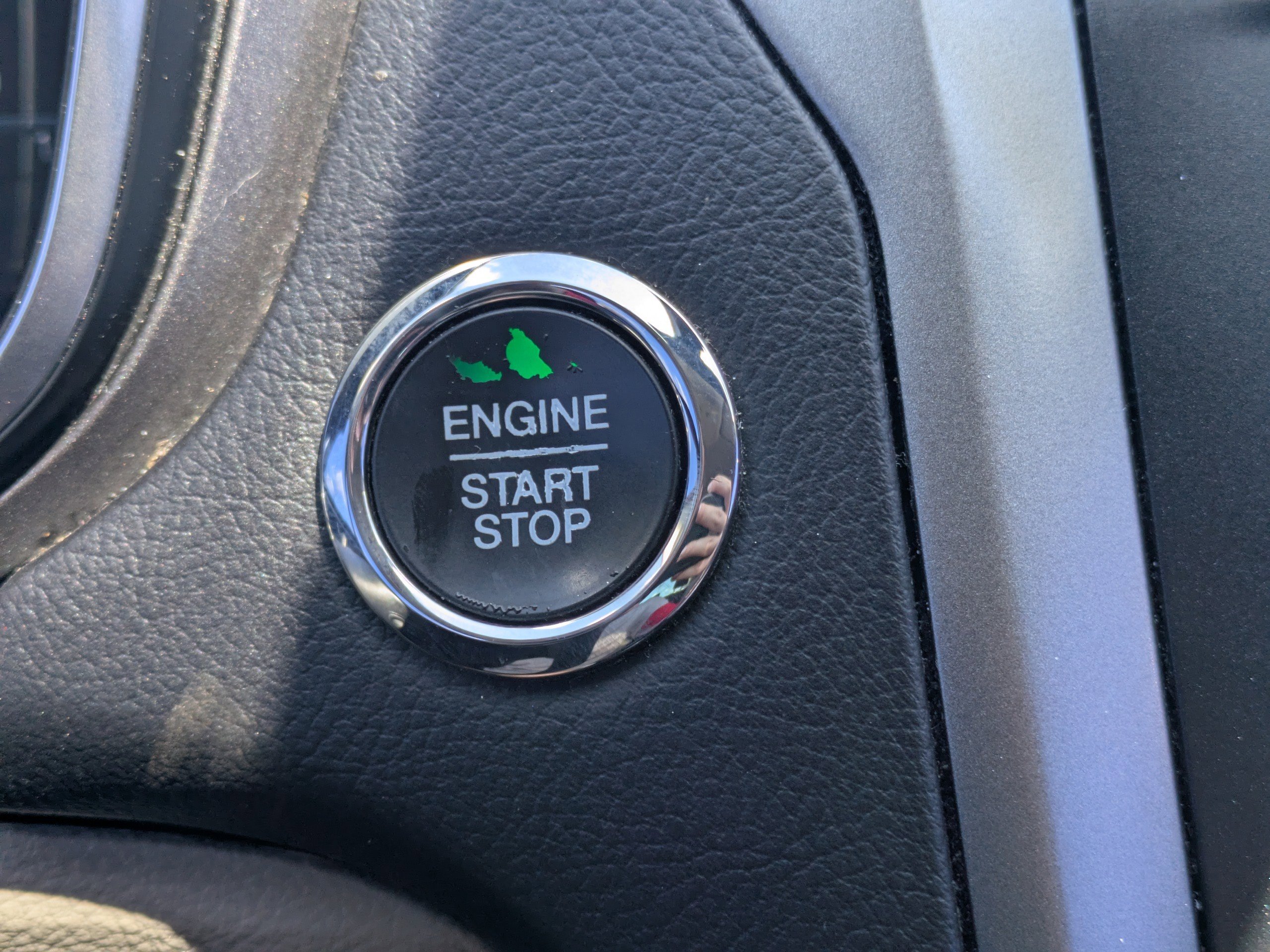 Certified 2020 Ford Fusion SE FWD image 29