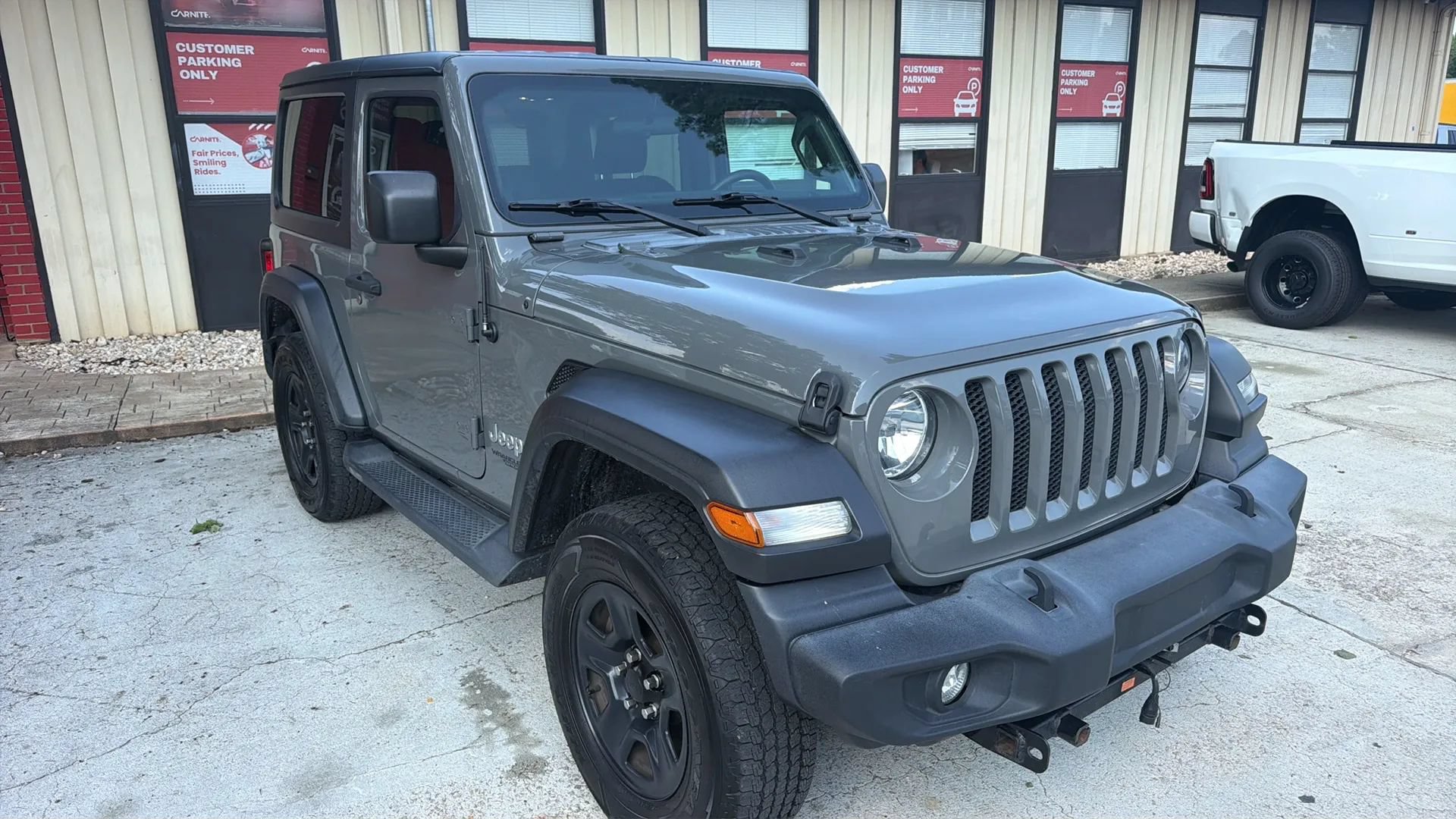 Used 2020 Jeep Wrangler Sport AWD/4WD image 9