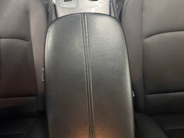 Used 2024 Chevrolet Malibu LT FWD image 14