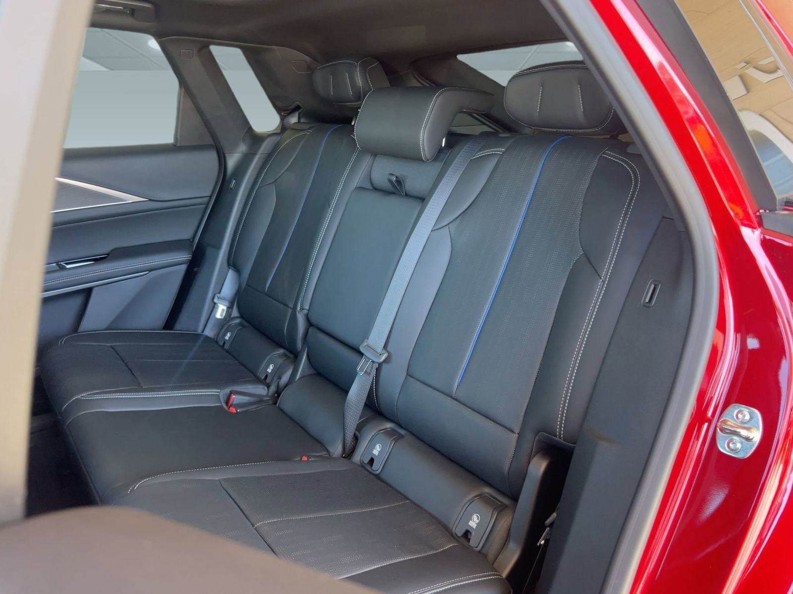 New 2026 Cadillac Lyriq Sport image 14