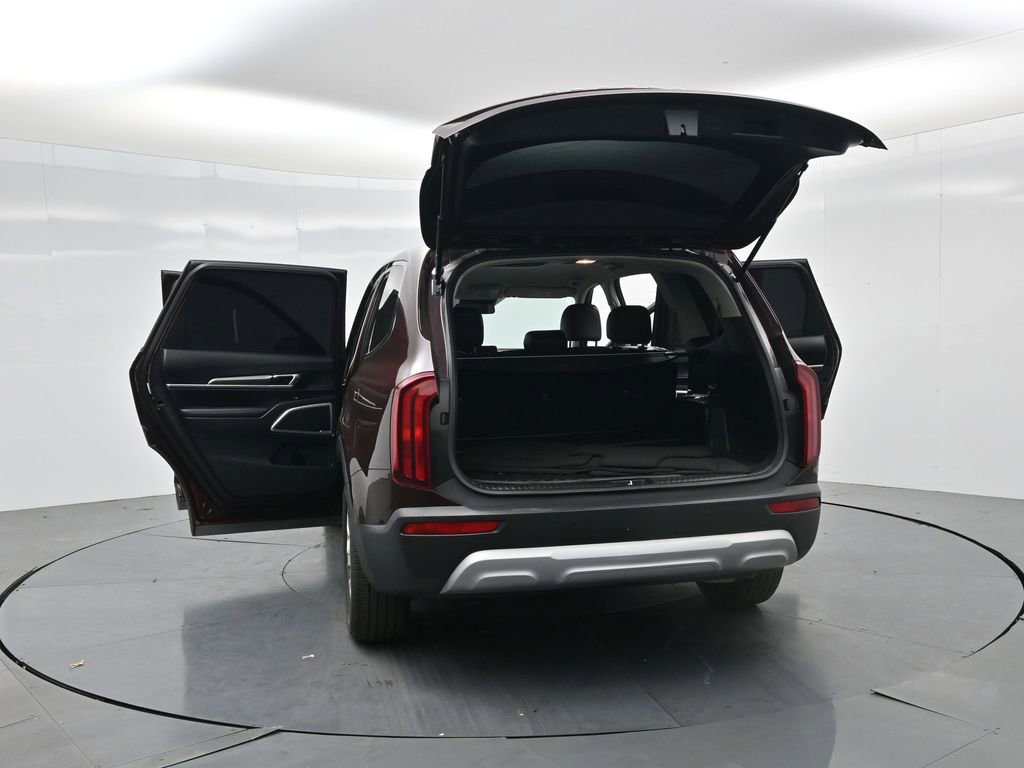 Certified 2022 Kia Telluride LX image 24