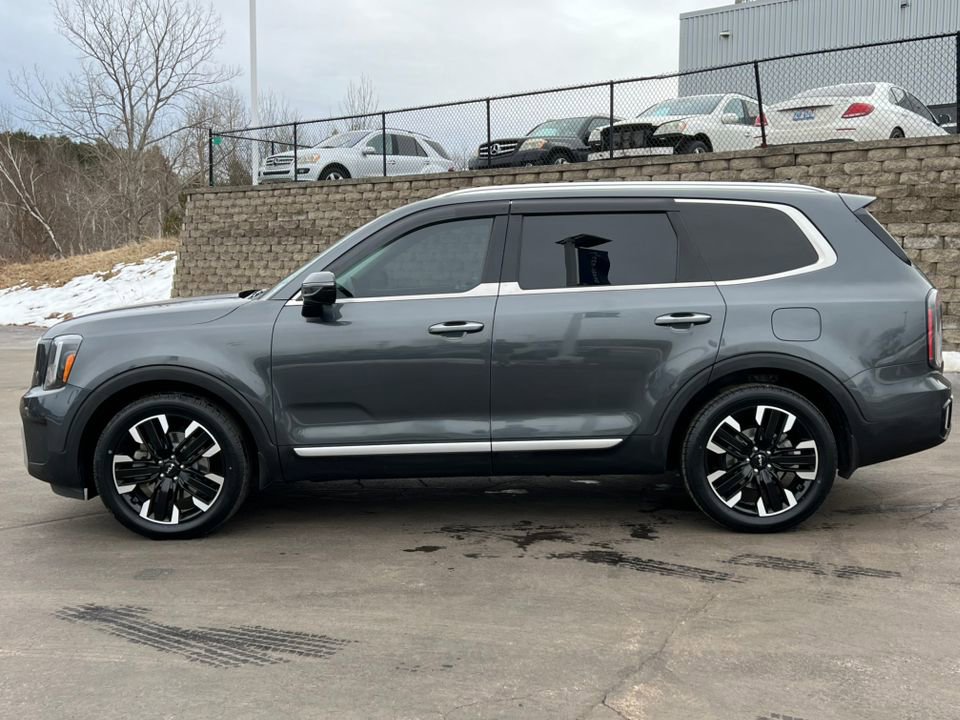 Used 2023 Kia Telluride SX image 45