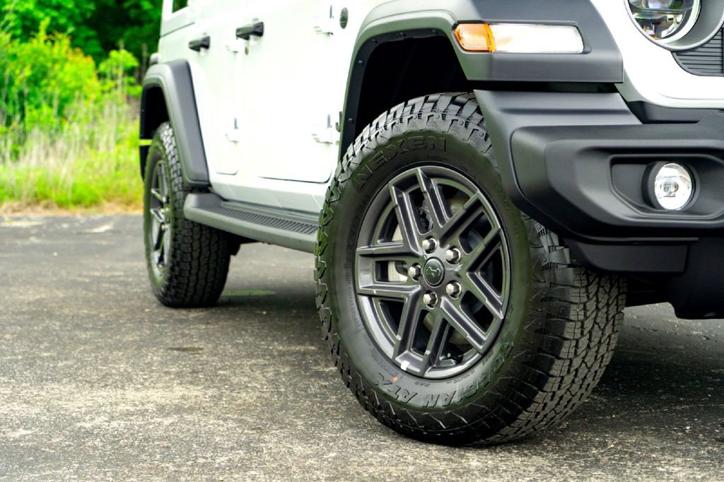 New 2026 Jeep Wrangler Unlimited Sport AWD/4WD image 4
