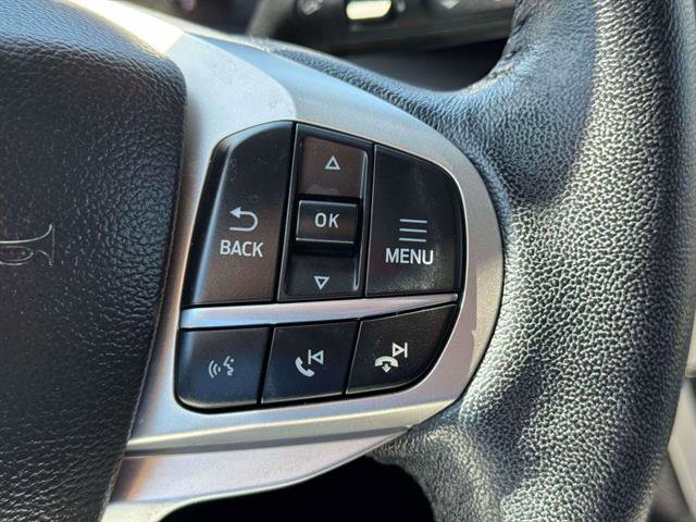 Used 2022 Ford Explorer XLT image 38