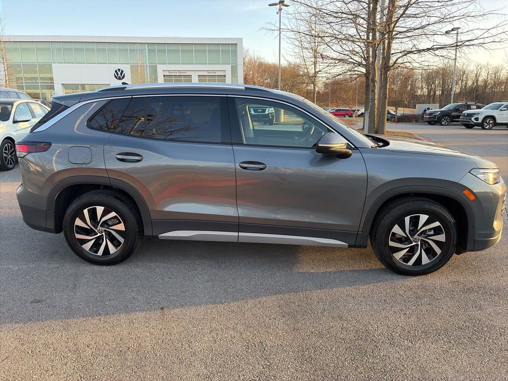 New 2026 Volkswagen Tiguan S FWD image 8