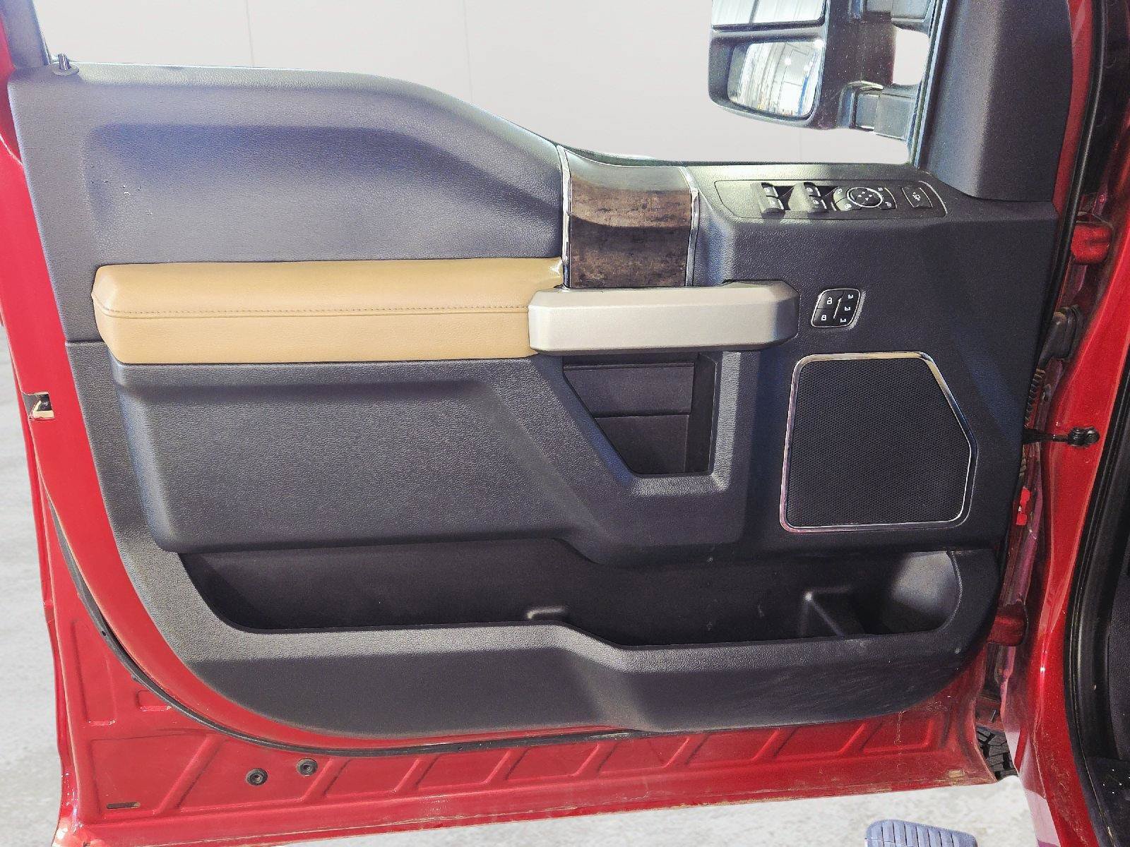 Certified 2022 Ford F250 Lariat AWD/4WD image 12