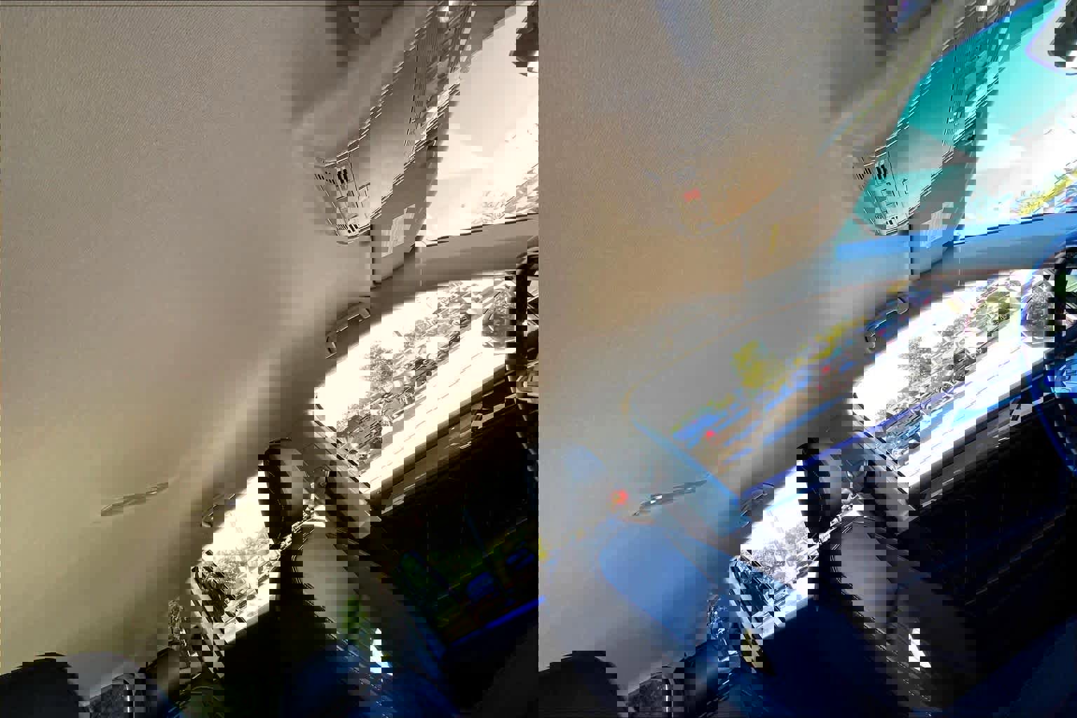 Used 2023 Volkswagen Tiguan SE image 13