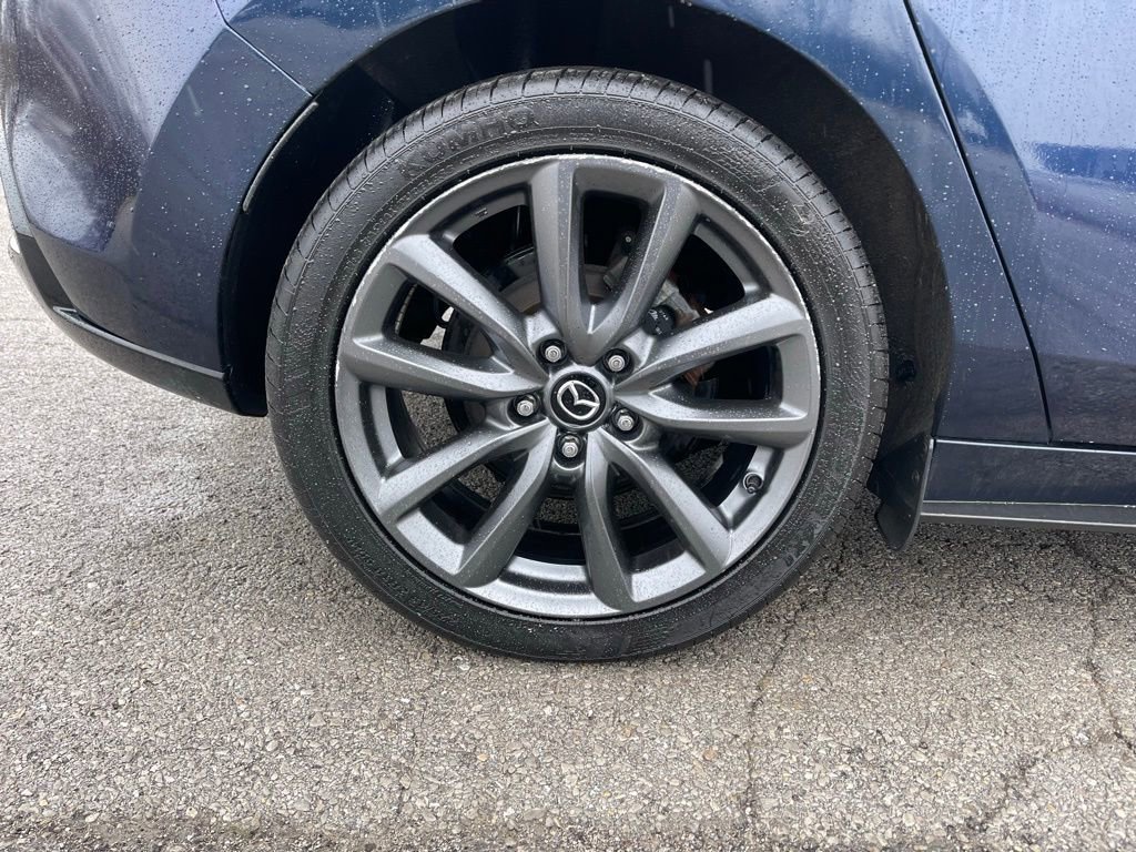 Used 2019 MAZDA MAZDA3 Preferred image 11
