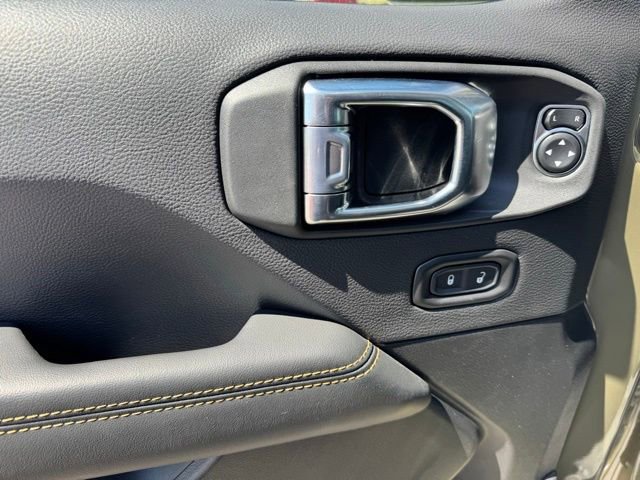 New 2026 Jeep Gladiator Sport AWD/4WD image 11